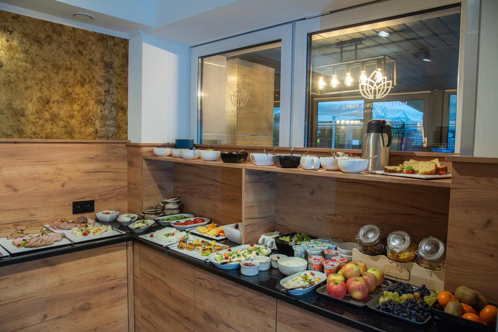 Hotel Polonia Park Medical Center & Spa Буско-Здрой Екстериор снимка
